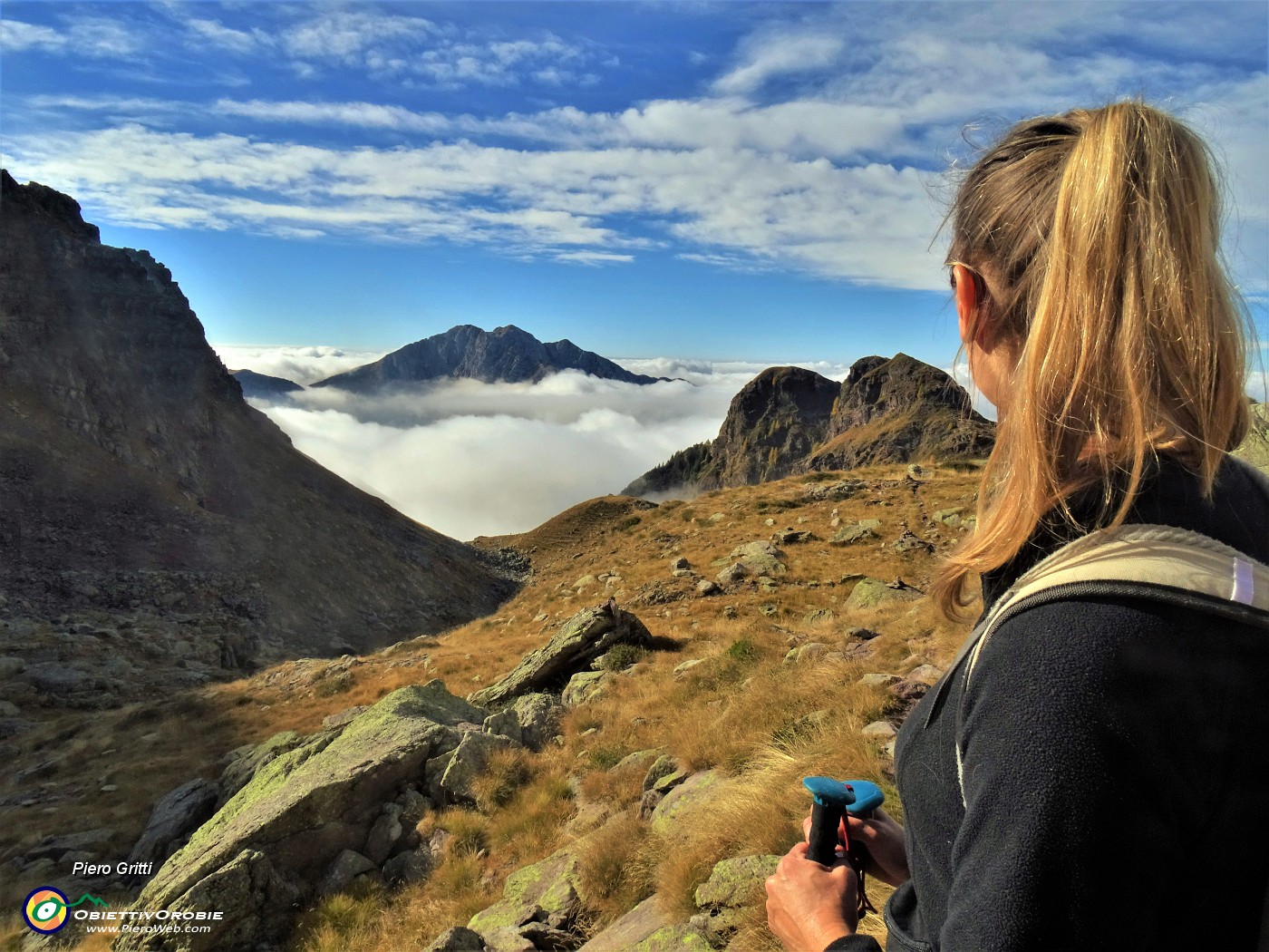 29 Sguardo indietro...abbiamo distanziato la nebbia.JPG -                                